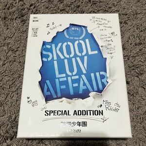 BTS - Skool Luv Affair - Special Edition